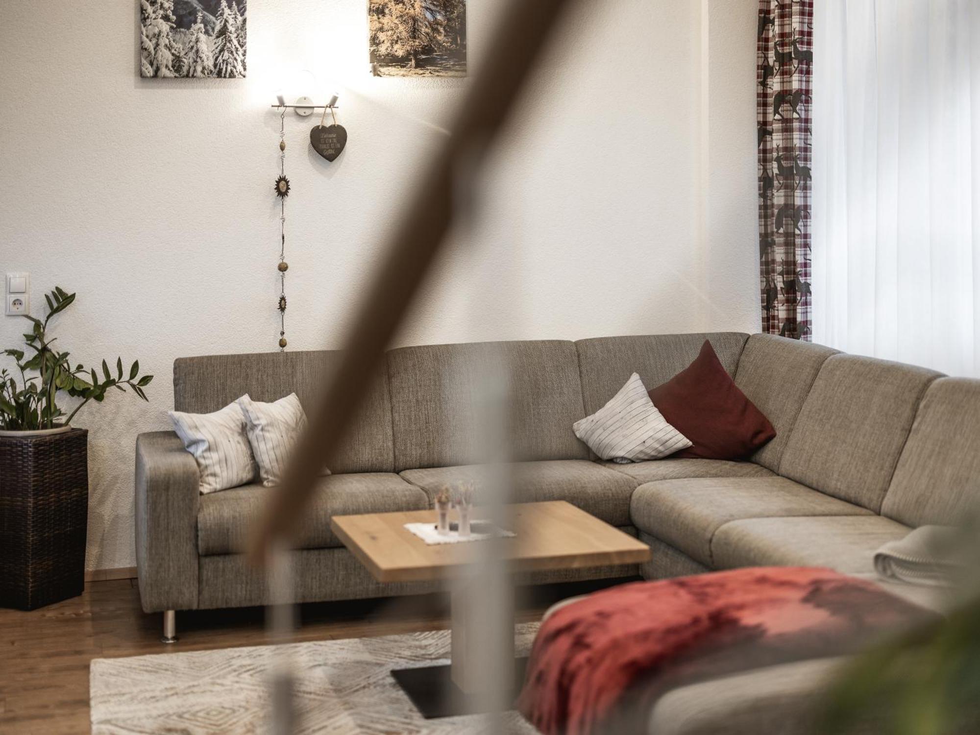 Alpenapartments Ried im Oberinntal Kültér fotó
