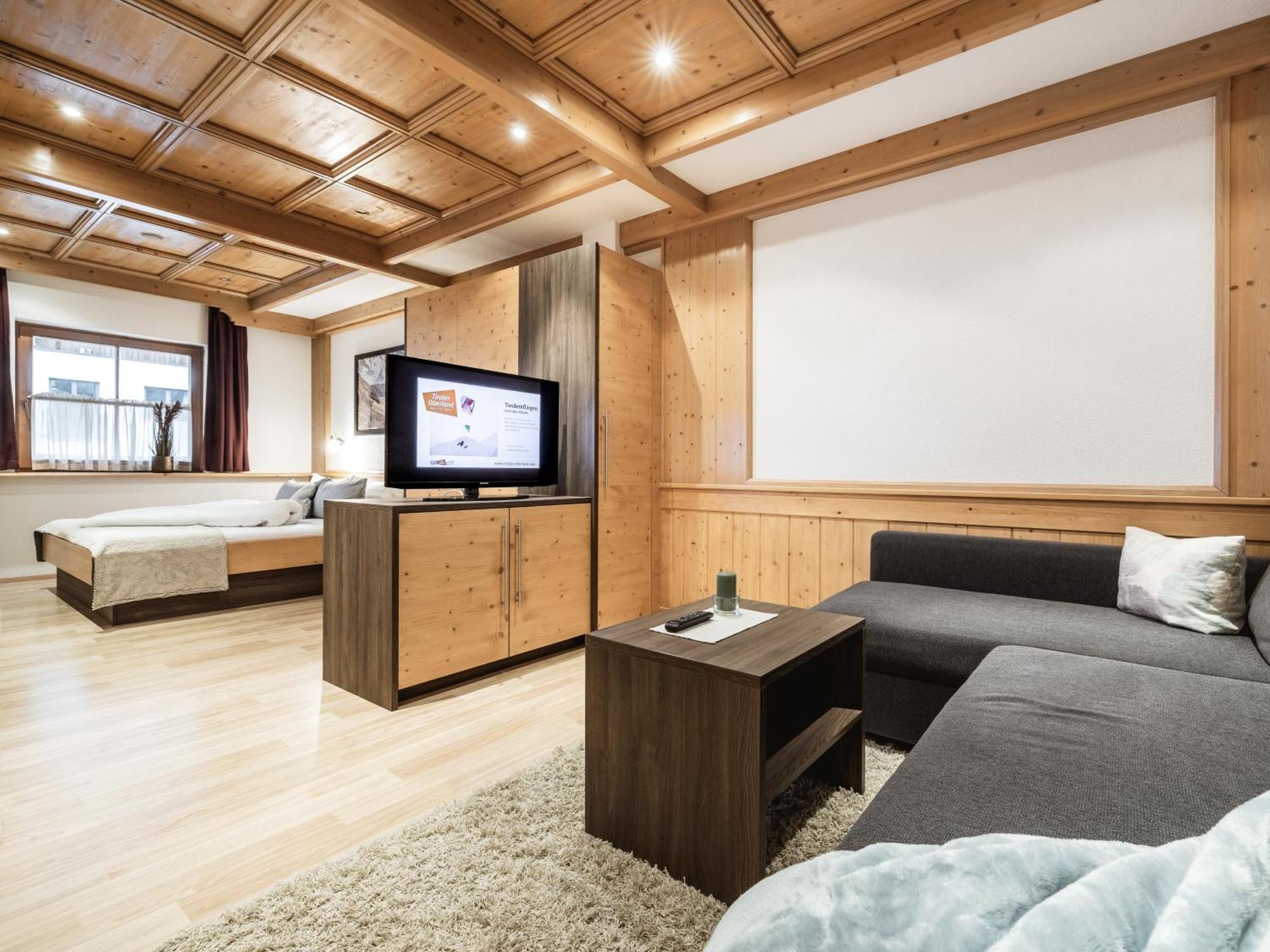 Alpenapartments Ried im Oberinntal Kültér fotó
