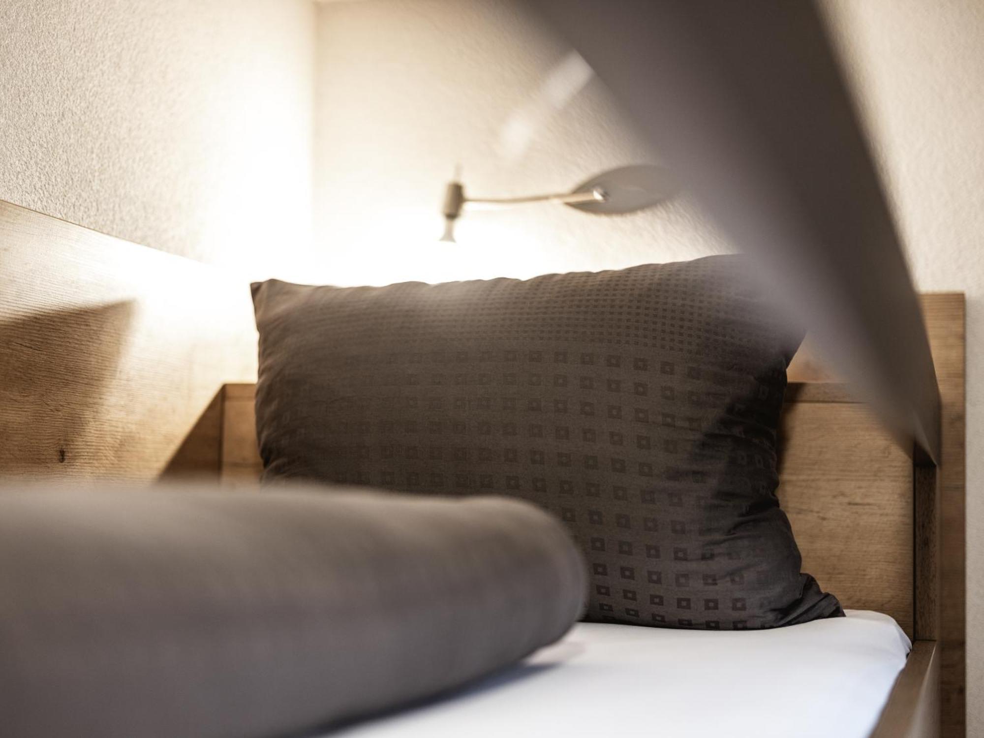 Alpenapartments Ried im Oberinntal Kültér fotó